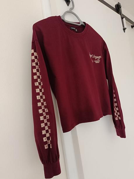 Krátka mikina, bershka,s