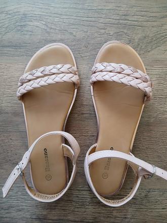 Dievčenské sandálky, 35