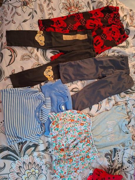 Mikiny, leginy, body 92,98, 86–98