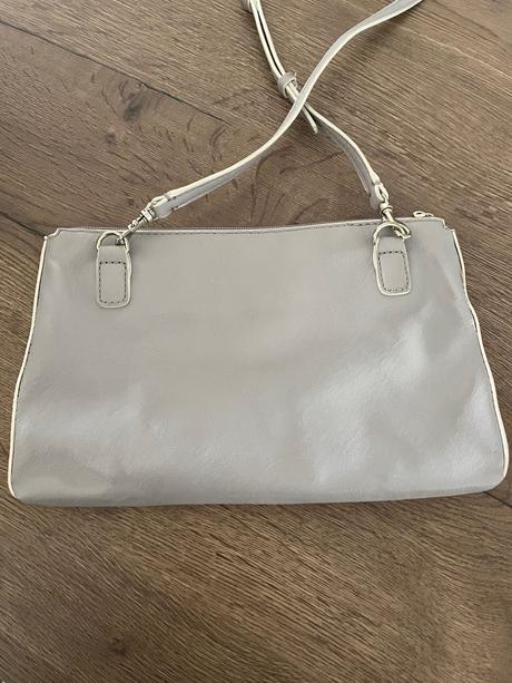 Guess kabelka, guess