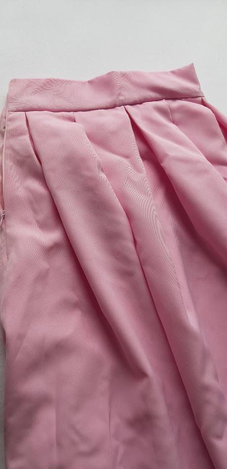 Sukňa s rozparkom, s