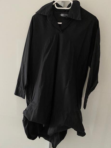 Extravagantné košeľové šaty, s