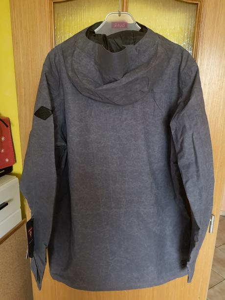 Dakine pánska zimná bunda veľkosť m, m