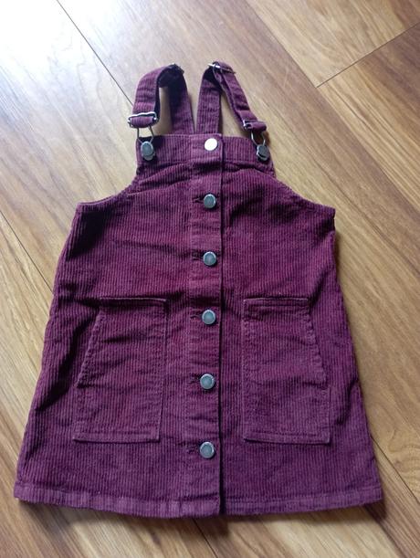 Pekná sukňa na traky v 98, lupilu,98