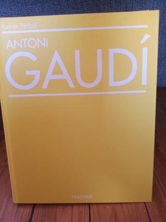 Rainer zerbst -antoni gaudí,