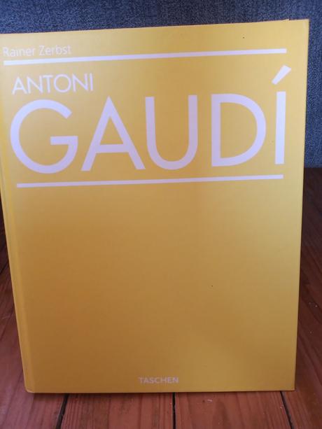 Rainer zerbst -antoni gaudí, 