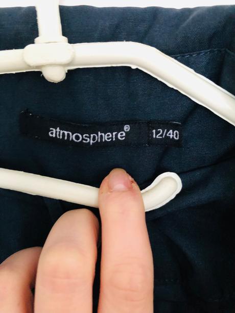 Trenckot, atmosphere,40