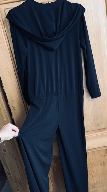 Overal pohodlný s kapucňou na teplejšie obdobie, l / m