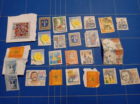 Zbierka známok cca 130ks, 