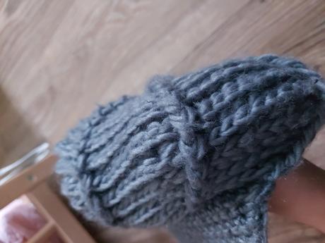 Čiapka so šiltom, takko