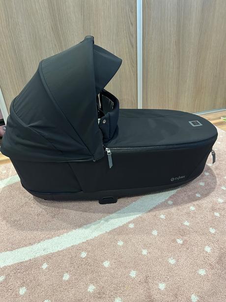 Cybex priam vanička 2022 deep black, cybex,cybex priam 4