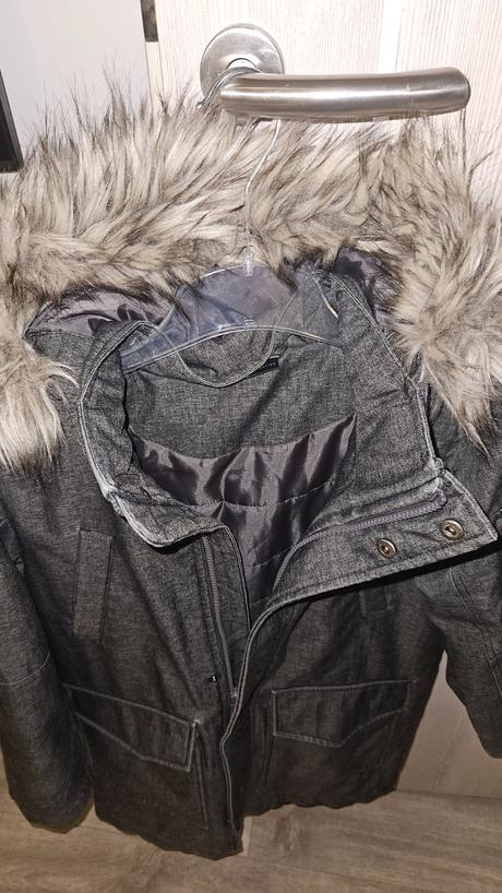 Zimna bunda, bonprix,140