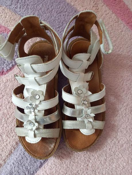 Sandále, primigi,33