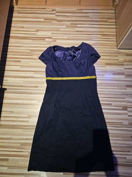 Sary boden velkost 42 (14), 42