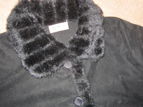 1729. čierna bunda, l