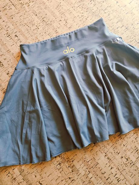 Alo sukne s kratasmi, 40 - xxl