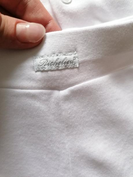 Oblečenie na krst, 56