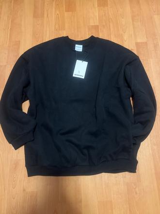 Čierna mikina s vreckami, bershka,l