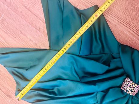 Spoločenské šaty na výšku cca 160-162cm, 42