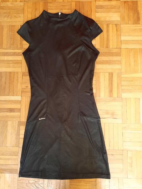 Dámske /dievčenské šaty, xs