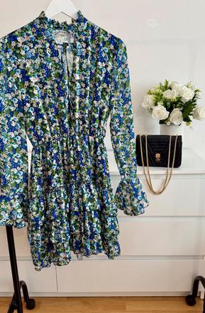 Nádherné talianske šaty extyn italia, s