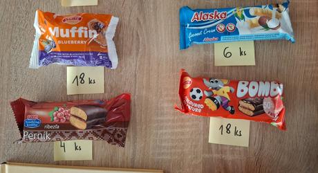 Balík sladkostí,croisantov,keksíkov,oblátok sedita, 
