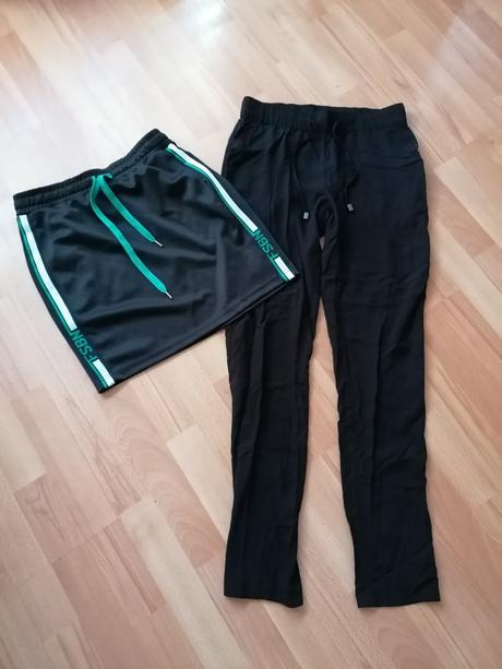 Sukňa +nohavice cena spolu, s