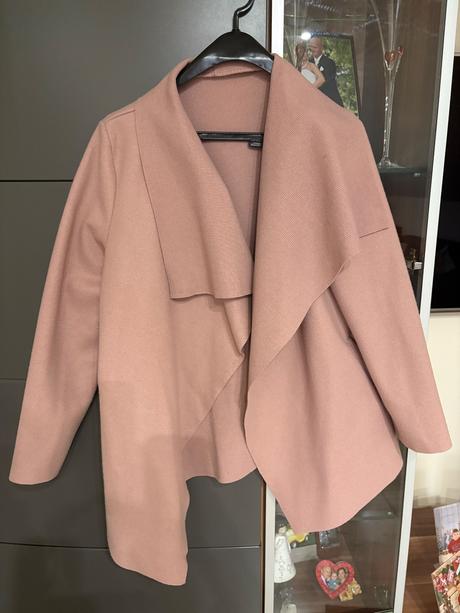 Krásny prechodný kardigan, 