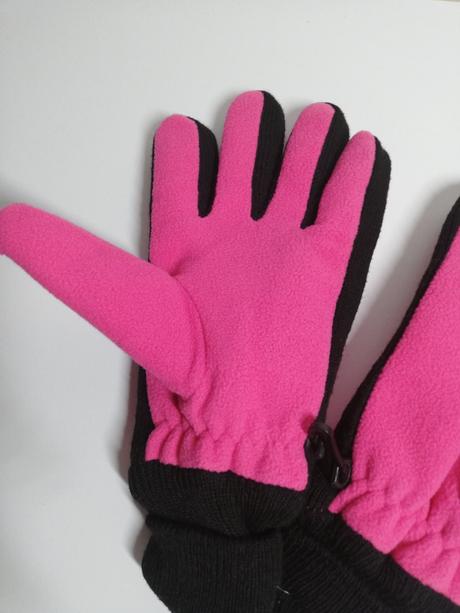 Dievčenské rukavice, 