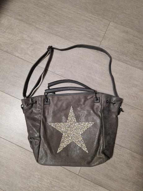 Kabelka s hviezdou, 