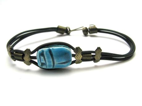 Náramok tyrkysový chrobák,