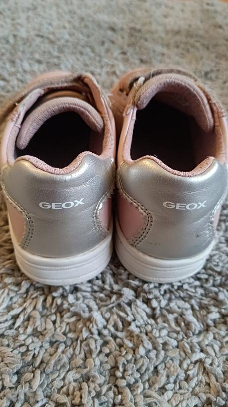 Balík 116 dievča, 104–116