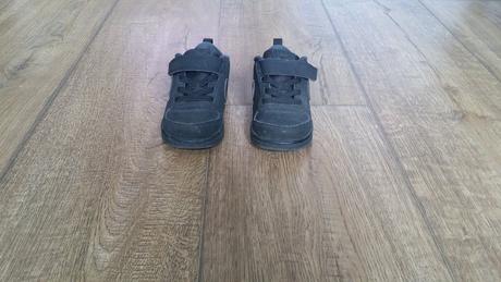 Tenisky, nike,22
