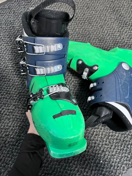 Atomic lyziarky, atomic,36