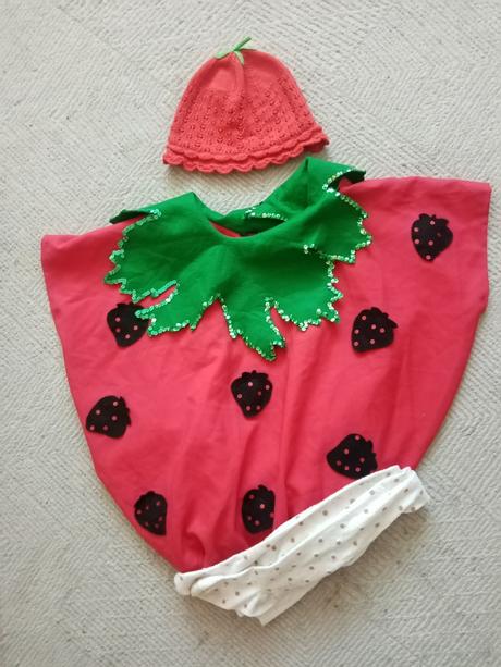 Maska na karneval jahoda, 