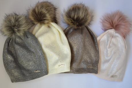 Čiapočka s brmbolcom, 86 - 158