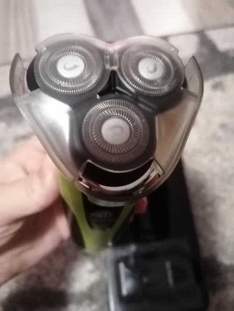 Pánsky holiaci strojcek, 