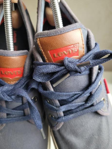 Levis tenisky 42,5, levis,42
