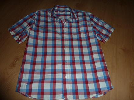 Chlapčenská košeľa, 152