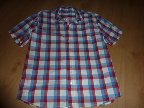 Chlapčenská košeľa, 152
