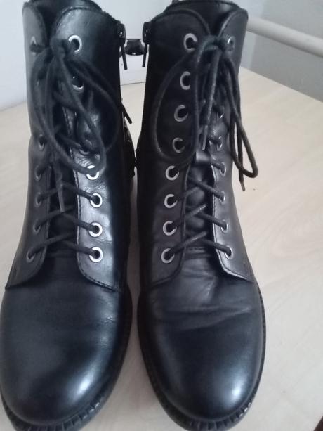 Kotnikove kožené topánky, lasocki,37