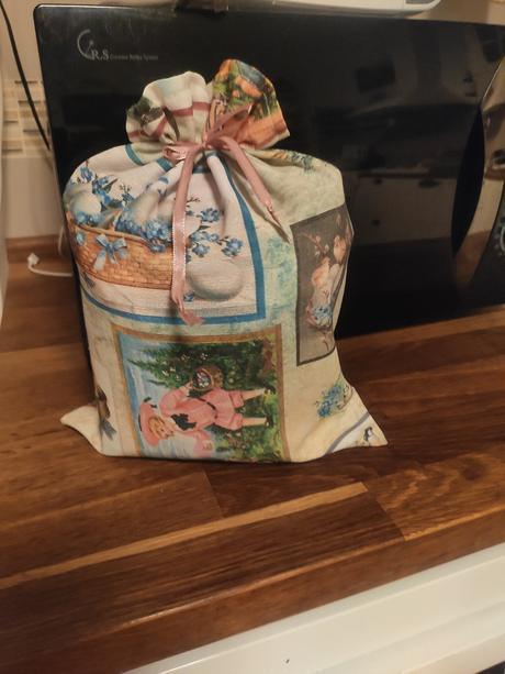 Veľkonočné platené vrecká nové, 