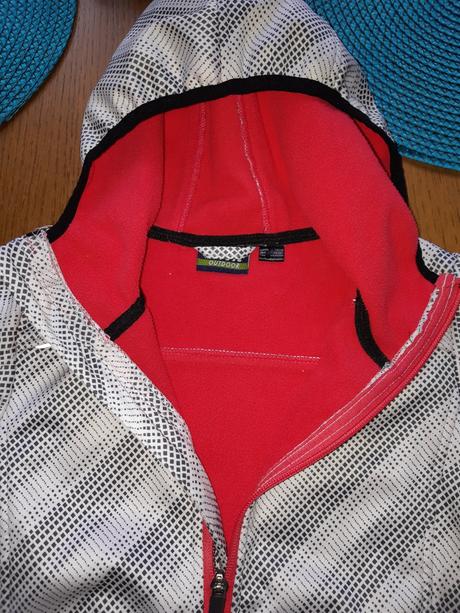 Softselova bunda, 122