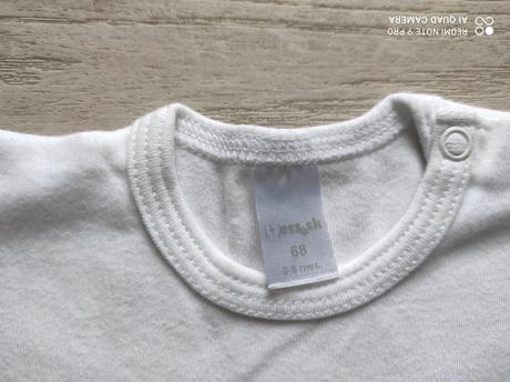 Body so sukňou, bess,68