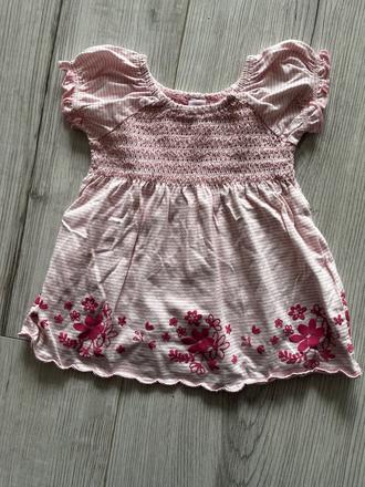 Utešené ružové šaty, dopodopo,74