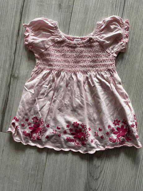 Utešené ružové šaty, dopodopo,74