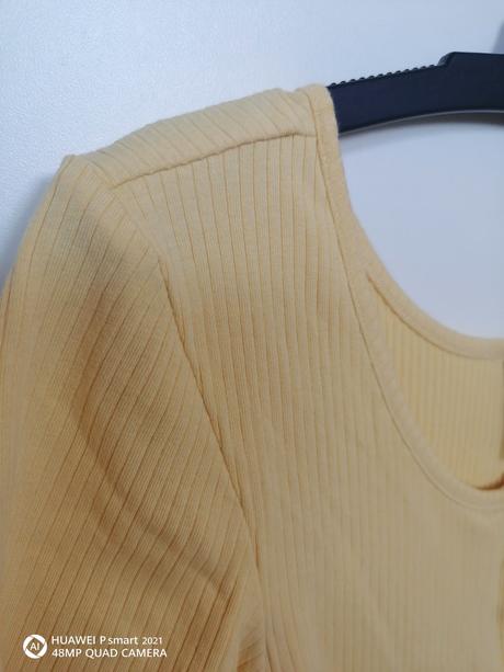 Vrubkovane elastické tričko krátky rukáv, s