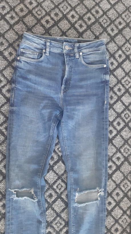 Dievčenské rifle, 26