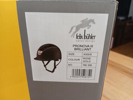 Jazdecka helma/prilba felix buhler,
