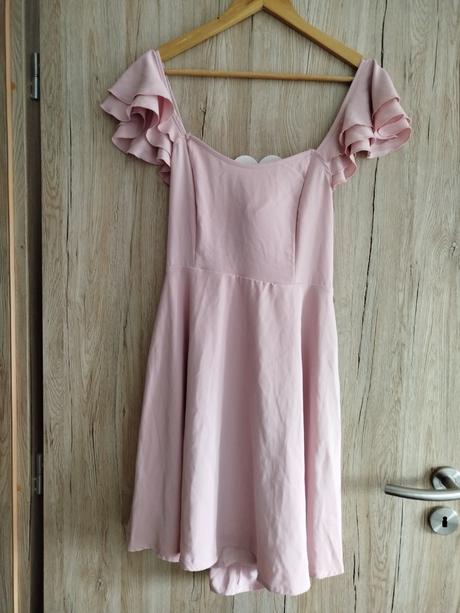 Spoločenské šaty, 38